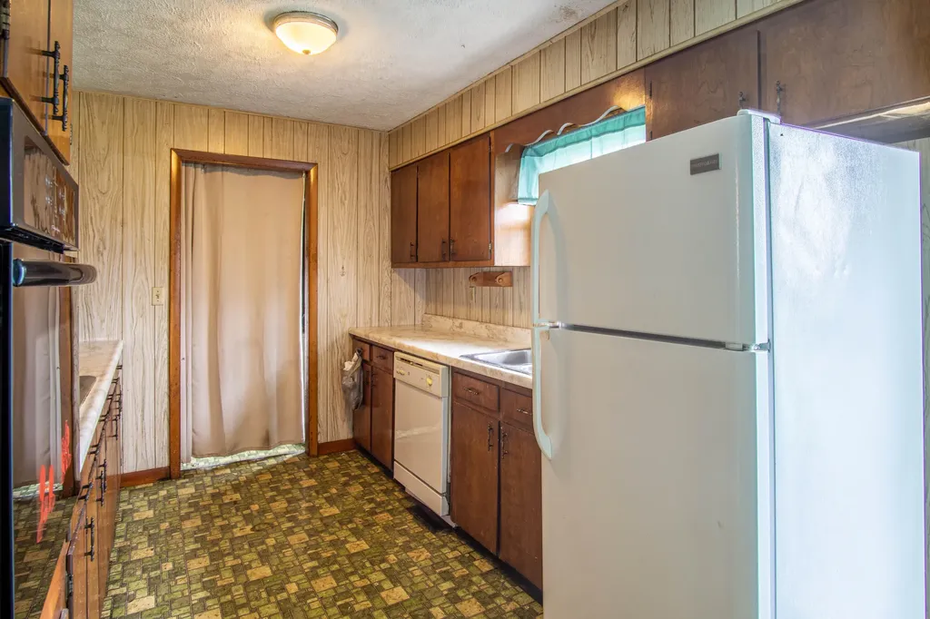 176 Marsee Trail Corbin KY 40701