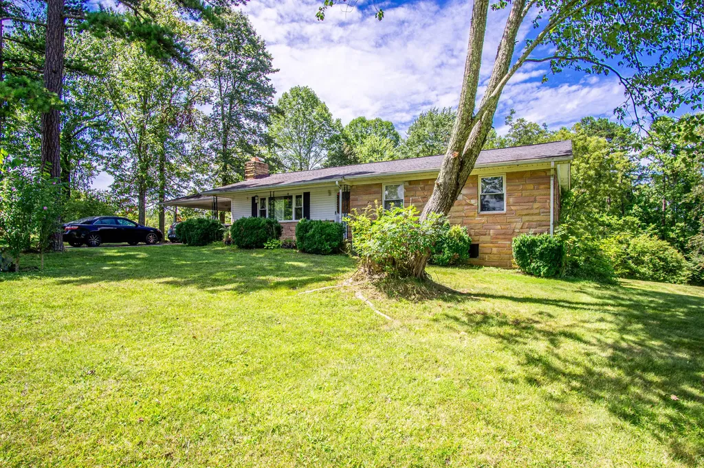 176 Marsee Trail Corbin KY 40701