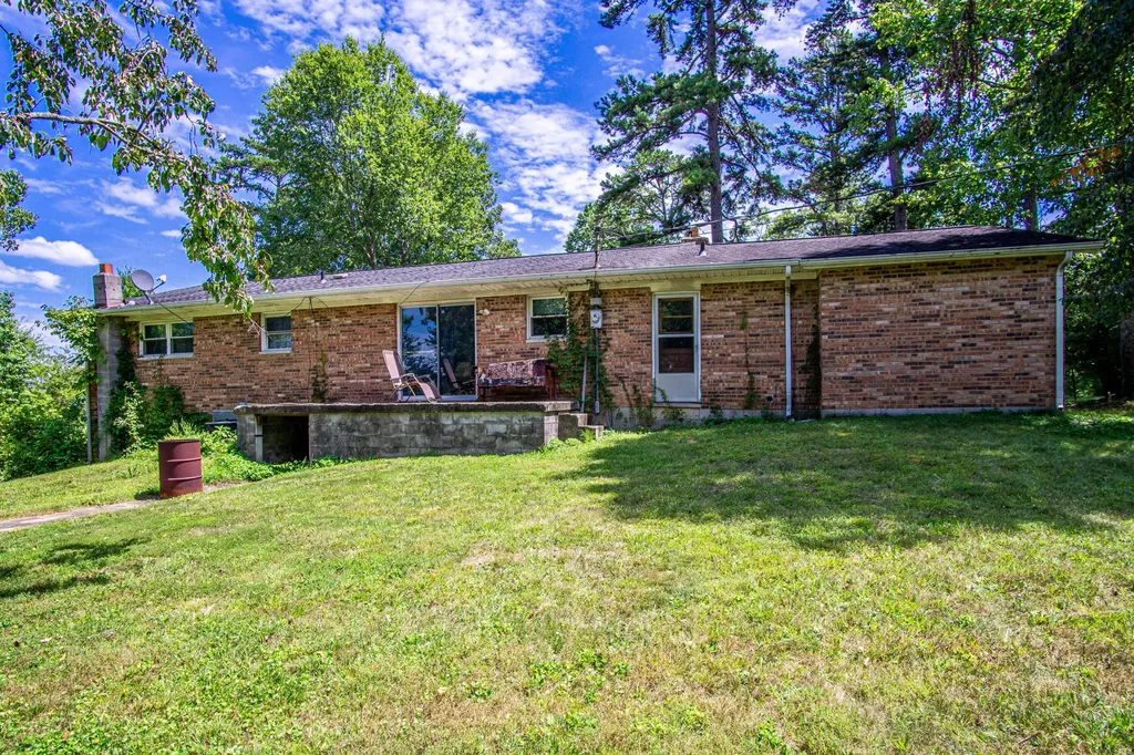 176 Marsee Trail Corbin KY 40701
