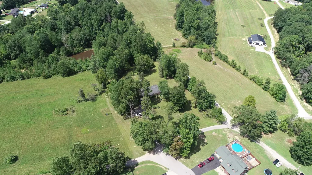 176 Marsee Trail Corbin KY 40701