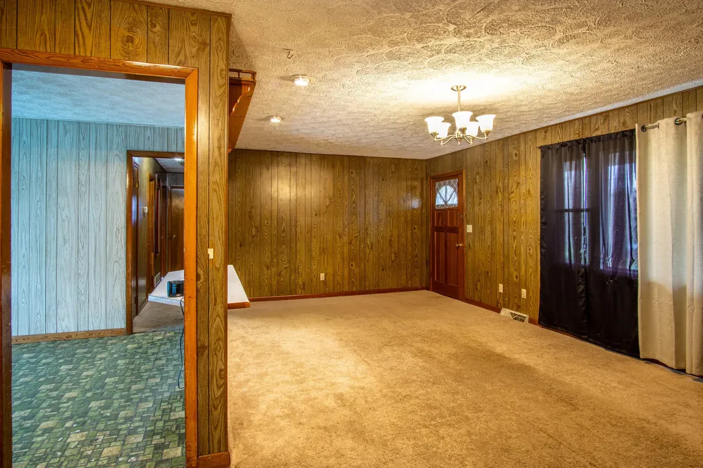 176 Marsee Trail Corbin KY 40701