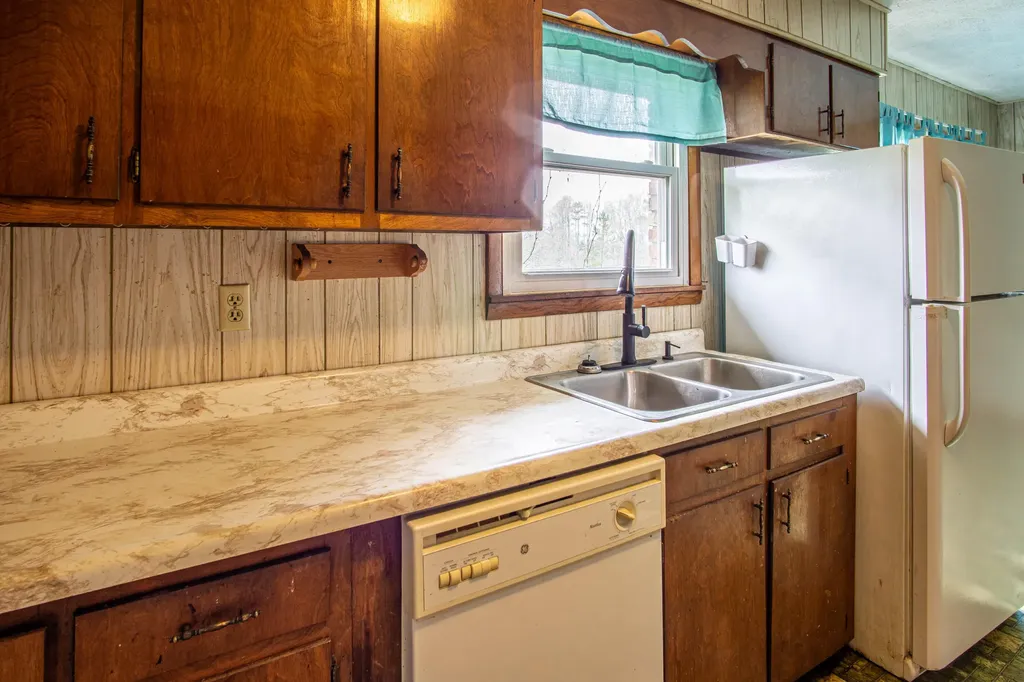 176 Marsee Trail Corbin KY 40701