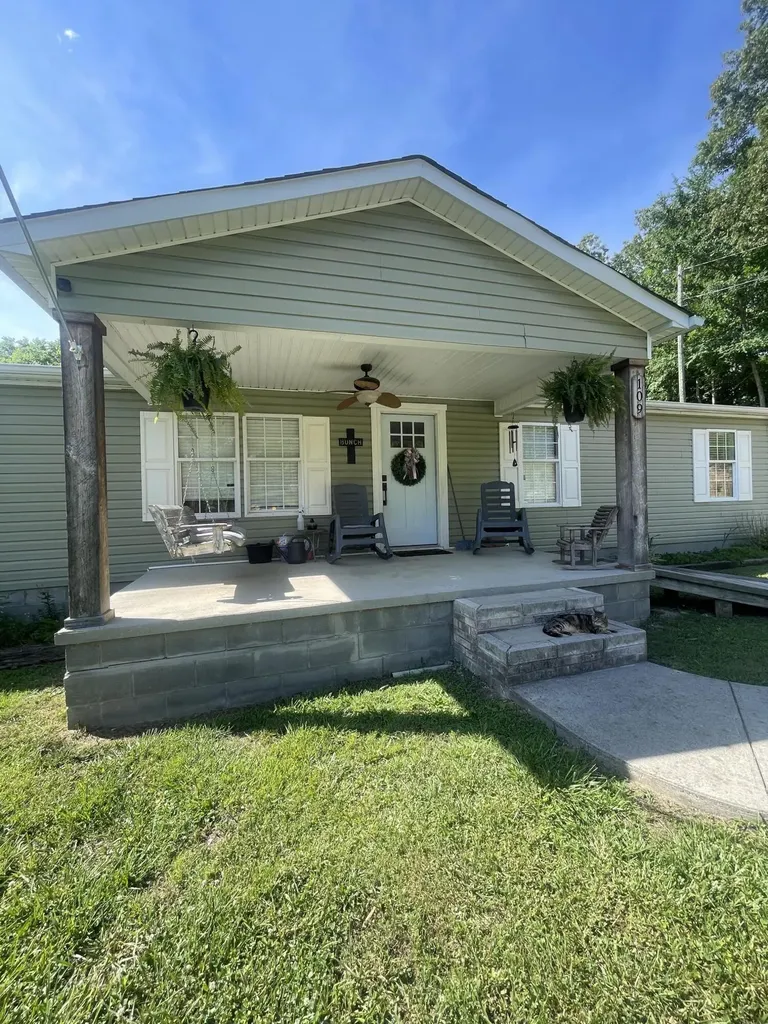 109 Tanyard Hill Barbourville KY 40906