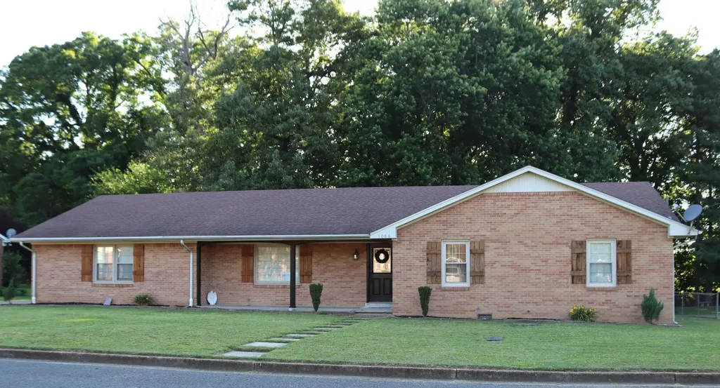 1006 Dogwood Lane Fulton KY 42041