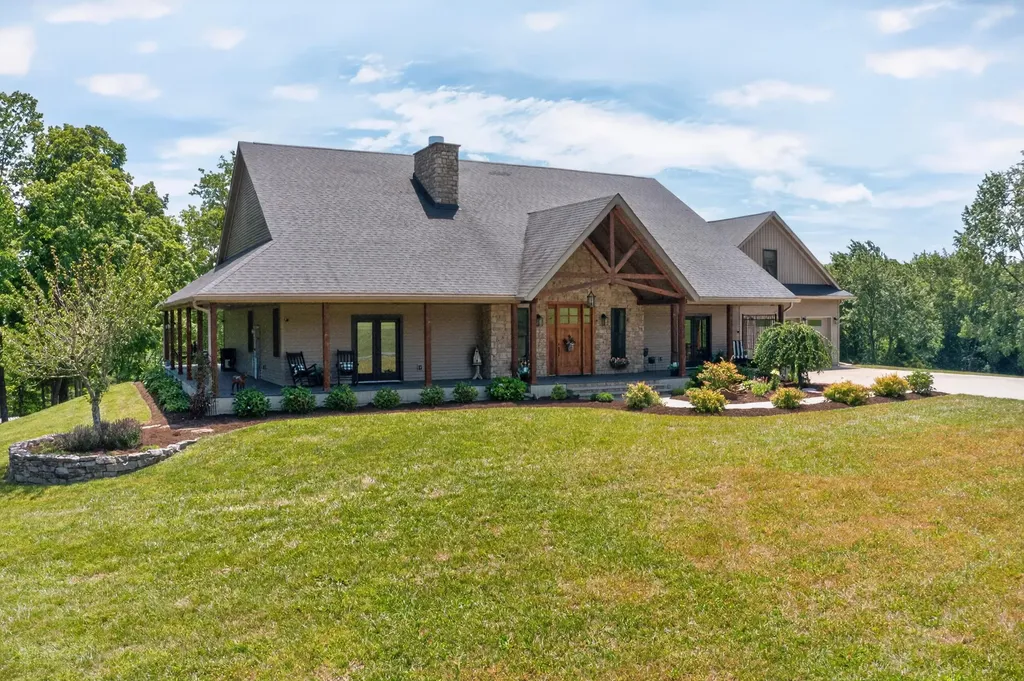 1658 Ninevah Road Frankfort KY 40601