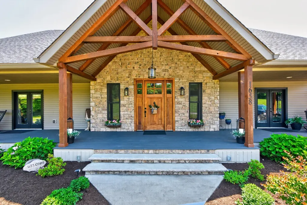 1658 Ninevah Road Frankfort KY 40601