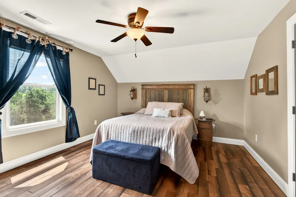1658 Ninevah Road Frankfort KY 40601