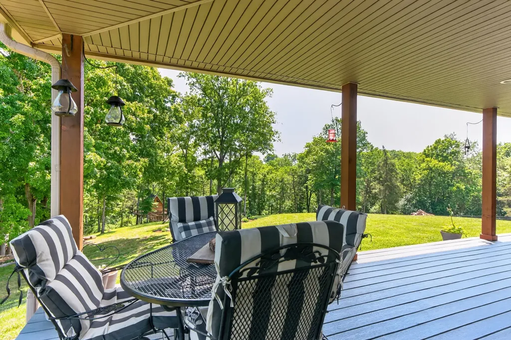 1658 Ninevah Road Frankfort KY 40601