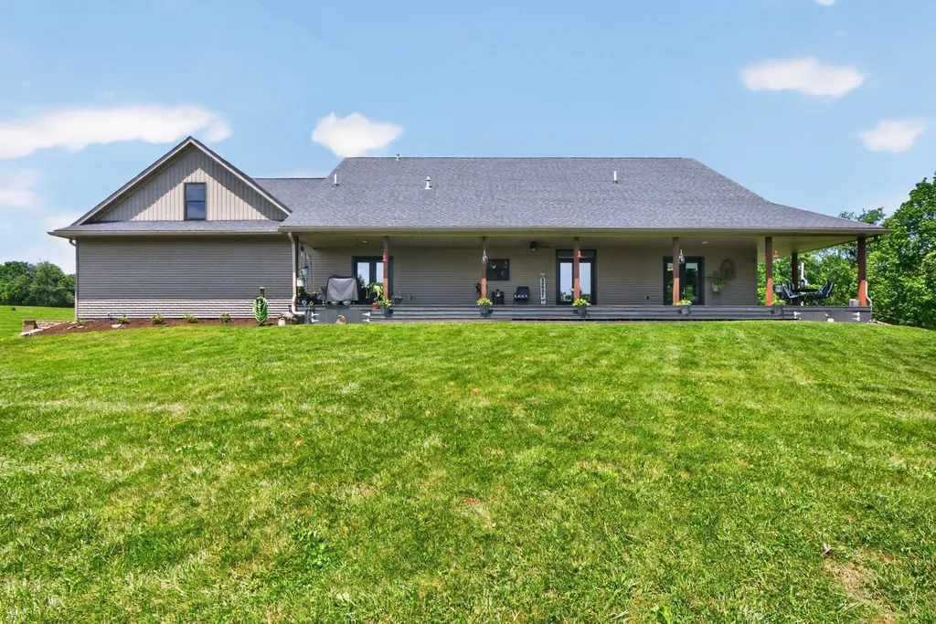 1658 Ninevah Road Frankfort KY 40601