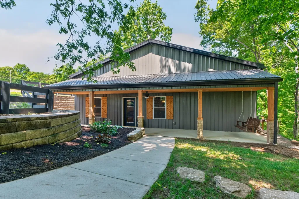 1658 Ninevah Road Frankfort KY 40601