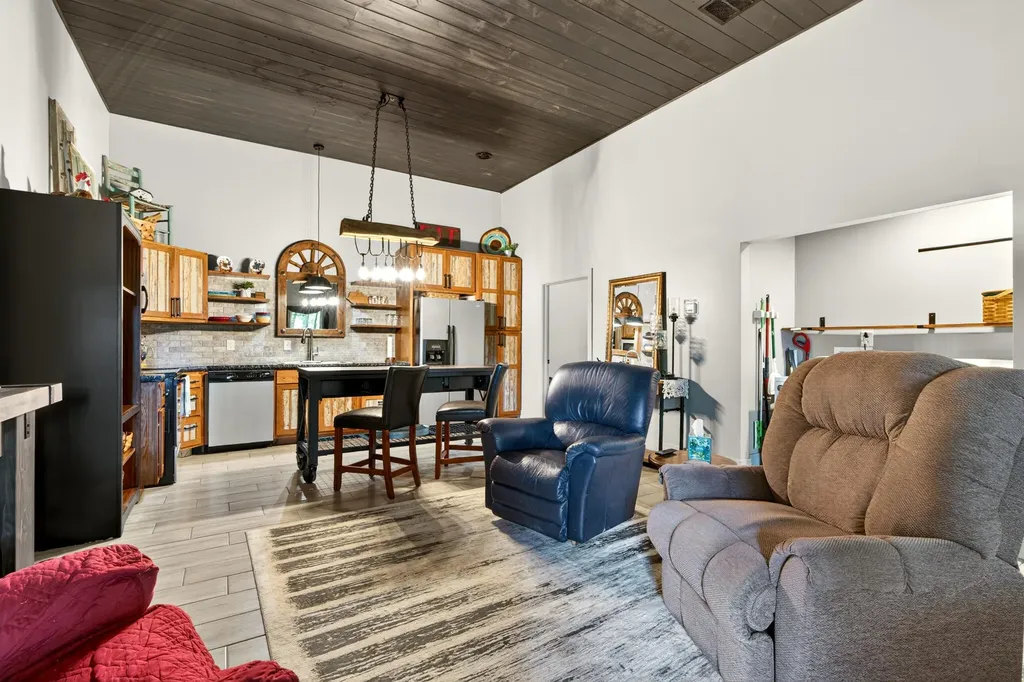 1658 Ninevah Road Frankfort KY 40601