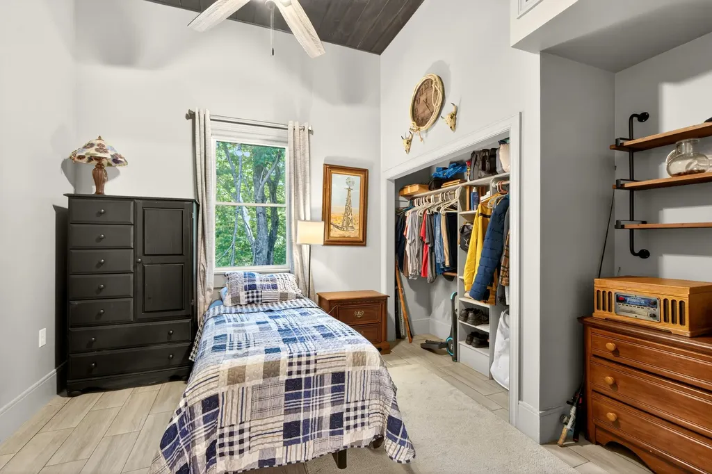 1658 Ninevah Road Frankfort KY 40601