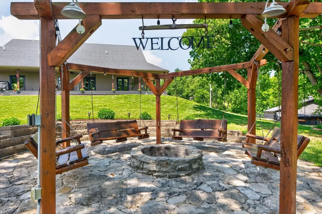 1658 Ninevah Road Frankfort KY 40601