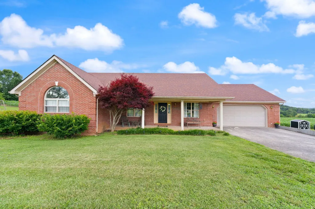 248 Harts Place Drive Somerset KY 42501