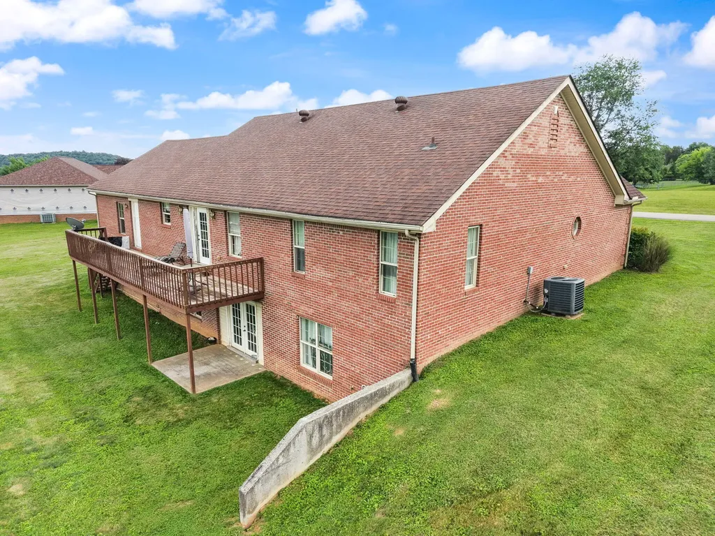 248 Harts Place Drive Somerset KY 42501