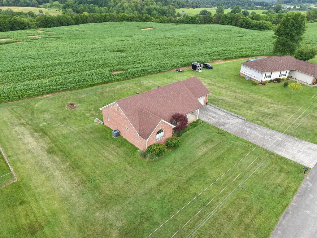 248 Harts Place Drive Somerset KY 42501