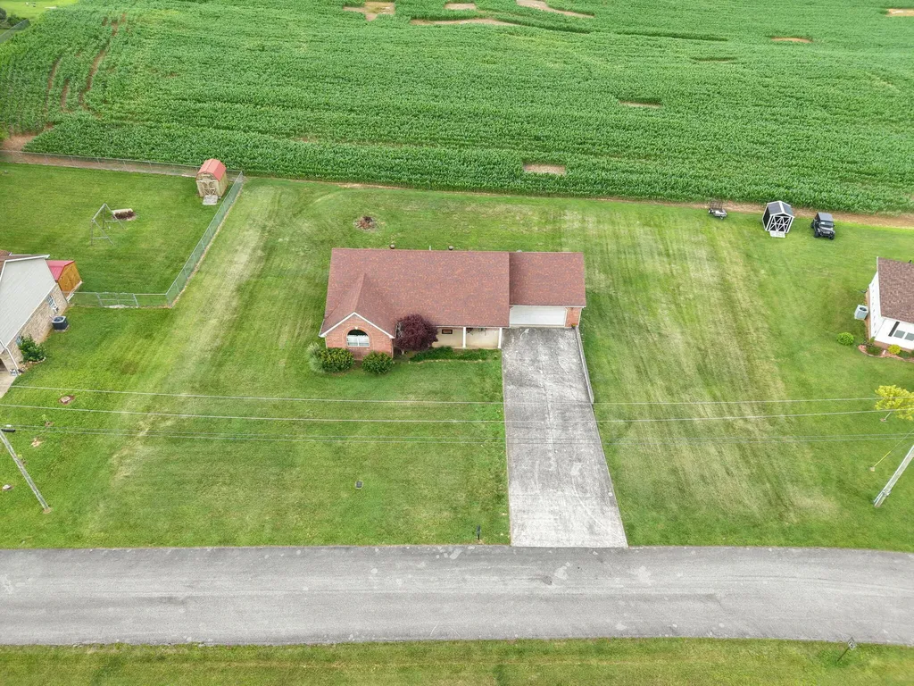 248 Harts Place Drive Somerset KY 42501