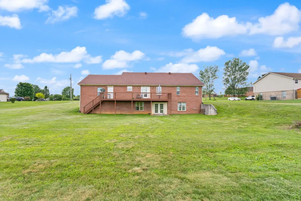 248 Harts Place Drive Somerset KY 42501