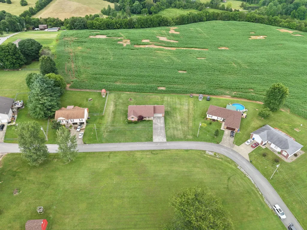 248 Harts Place Drive Somerset KY 42501