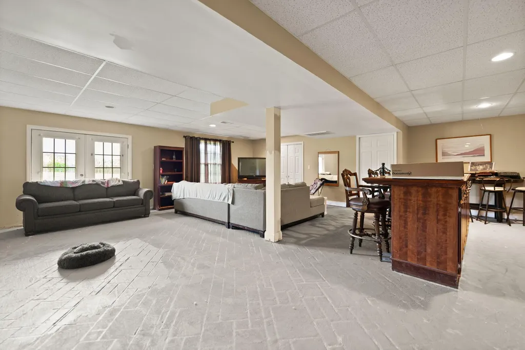 248 Harts Place Drive Somerset KY 42501
