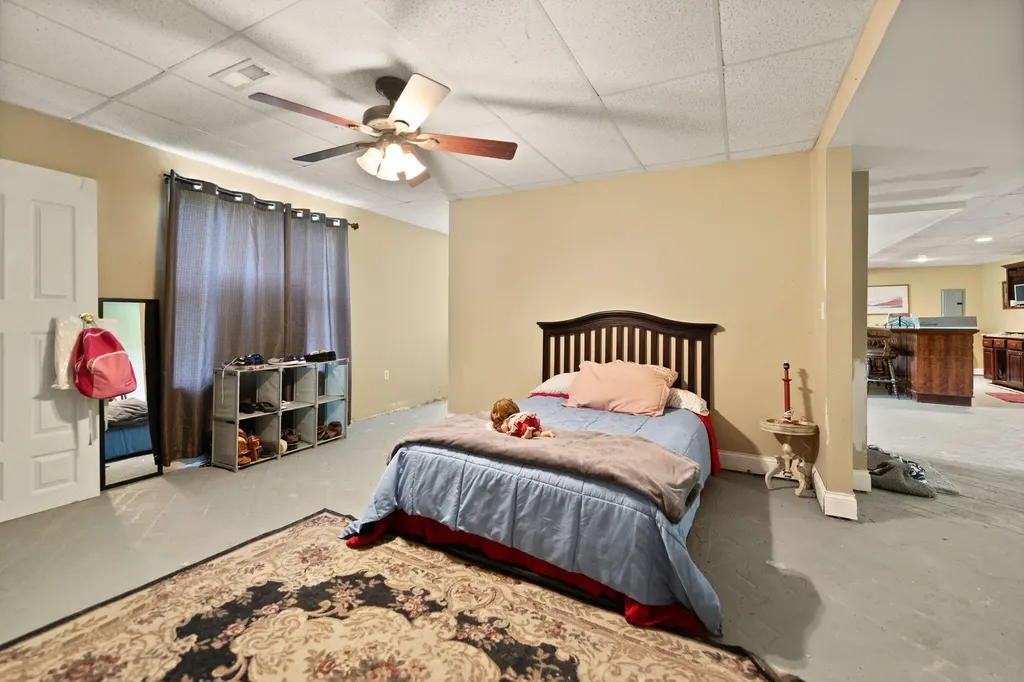 248 Harts Place Drive Somerset KY 42501