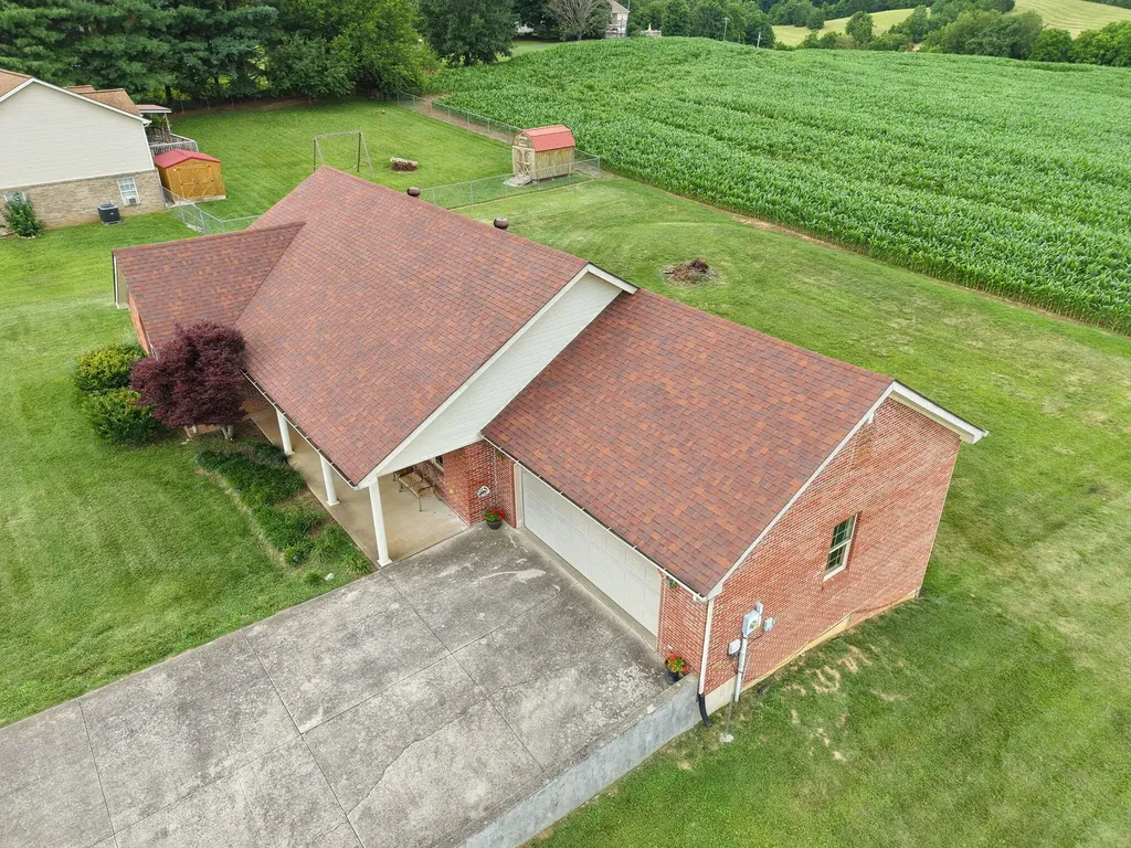 248 Harts Place Drive Somerset KY 42501