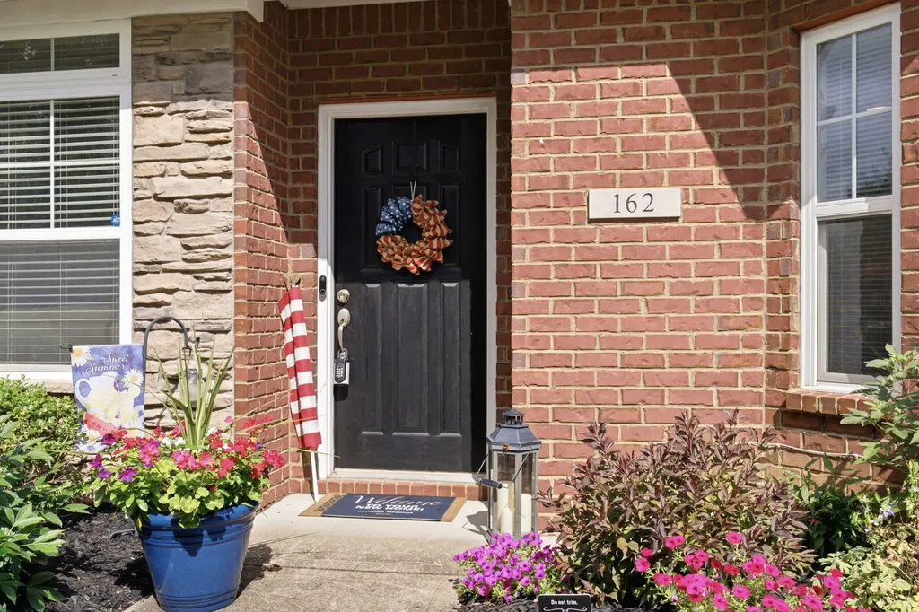 162 Riviera Drive Georgetown KY 40324