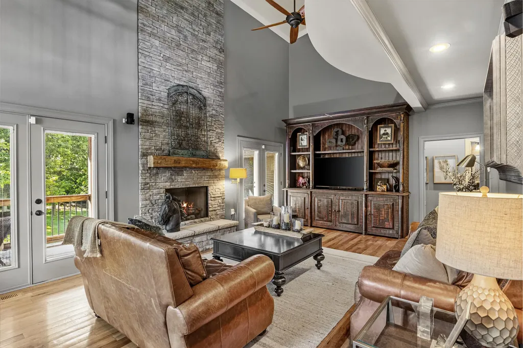 104 Deerfield Circle Nicholasville KY 40356