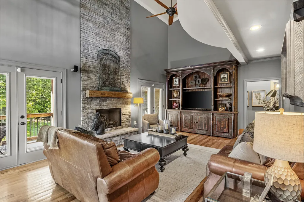 104 Deerfield Circle Nicholasville KY 40356