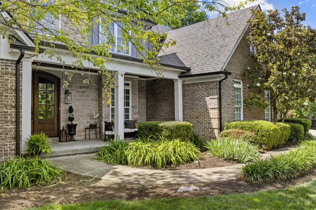 104 Deerfield Circle Nicholasville KY 40356