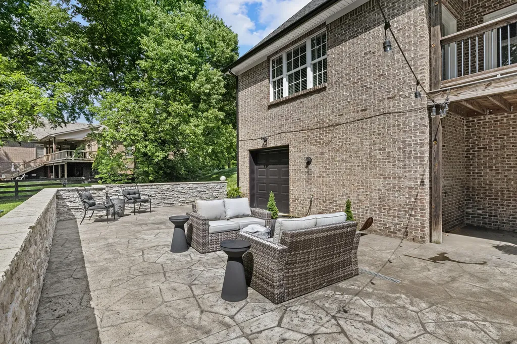104 Deerfield Circle Nicholasville KY 40356