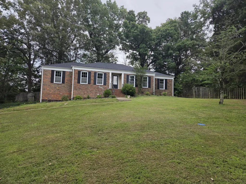 130 Rue Thierry Drive Paducah KY 42001