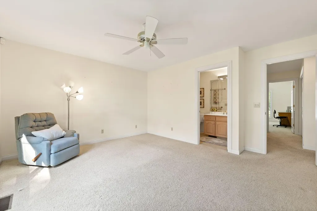 175 S Riverwood Burnside KY 41519