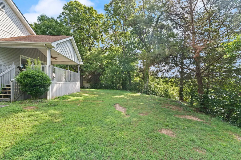 175 S Riverwood Burnside KY 41519