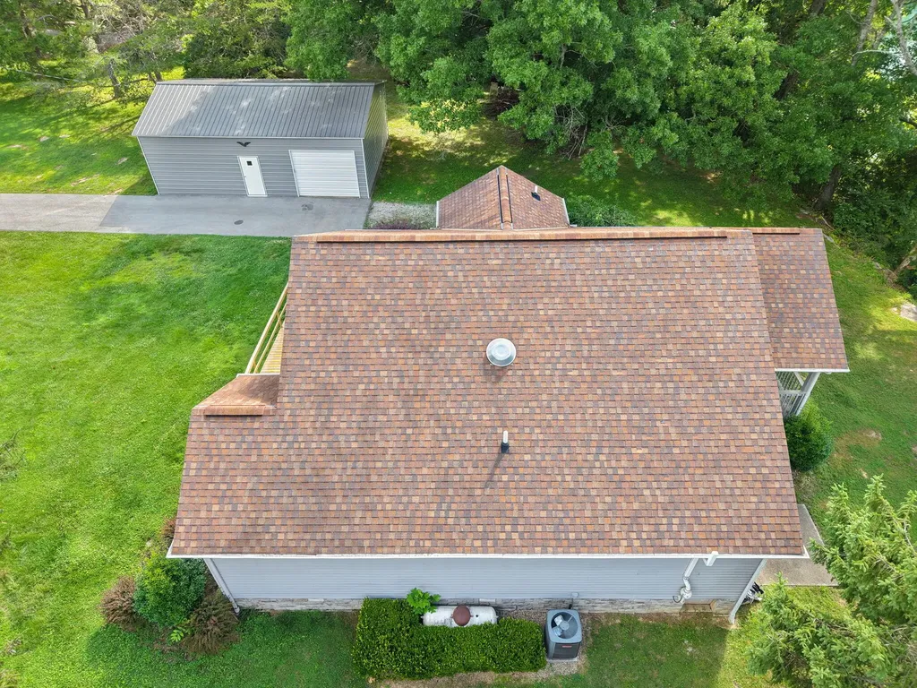 175 S Riverwood Burnside KY 41519