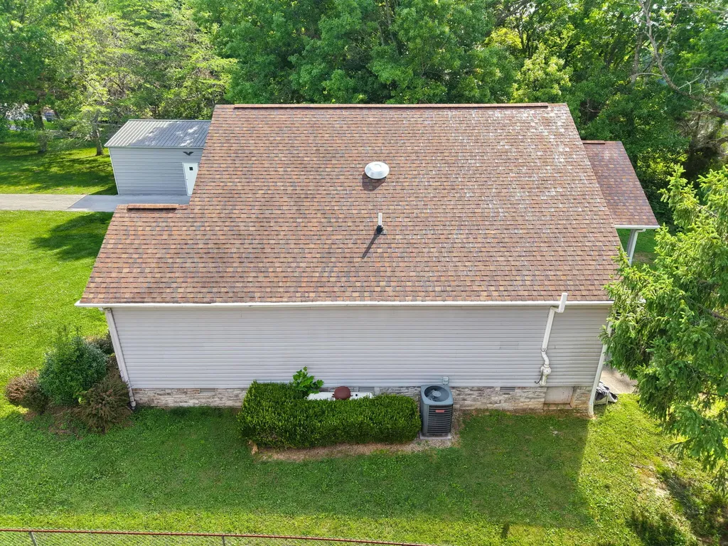 175 S Riverwood Burnside KY 41519