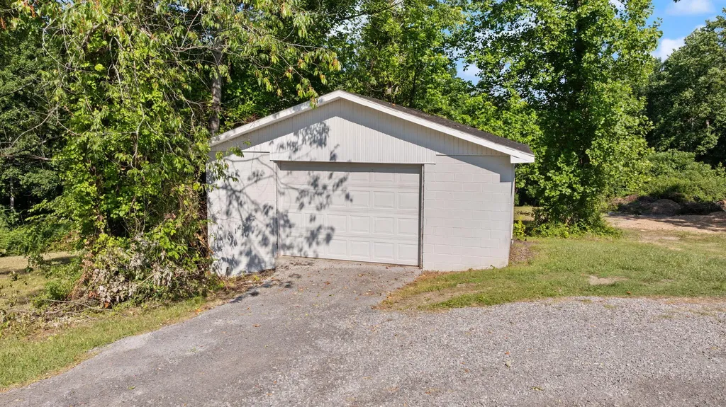 288 Jones Drive Russell Springs KY 42642