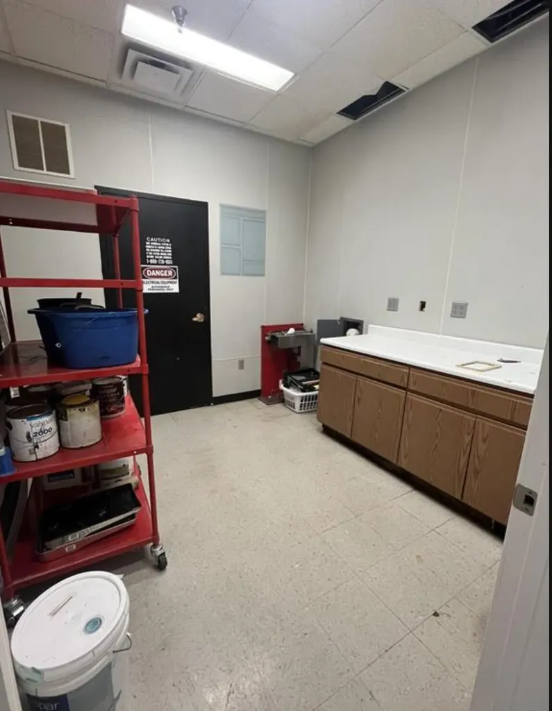 3160 Parisa Drive Paducah KY 42001