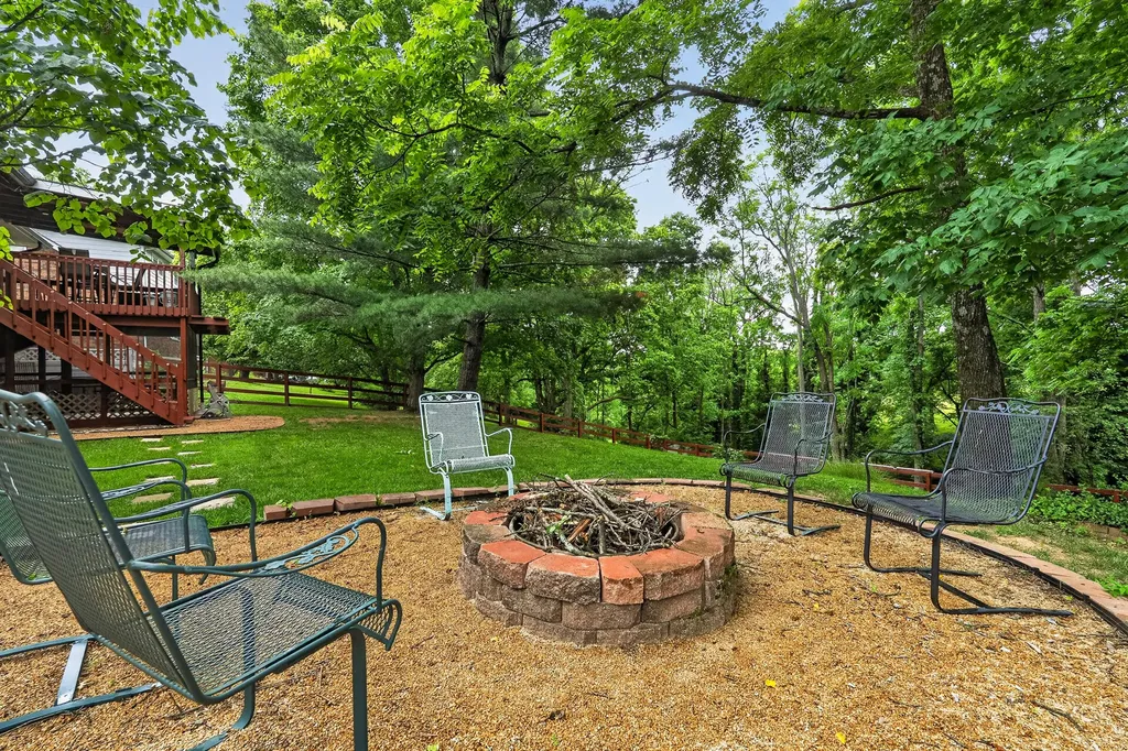 210 Ridgelea Drive Williamstown KY 41097