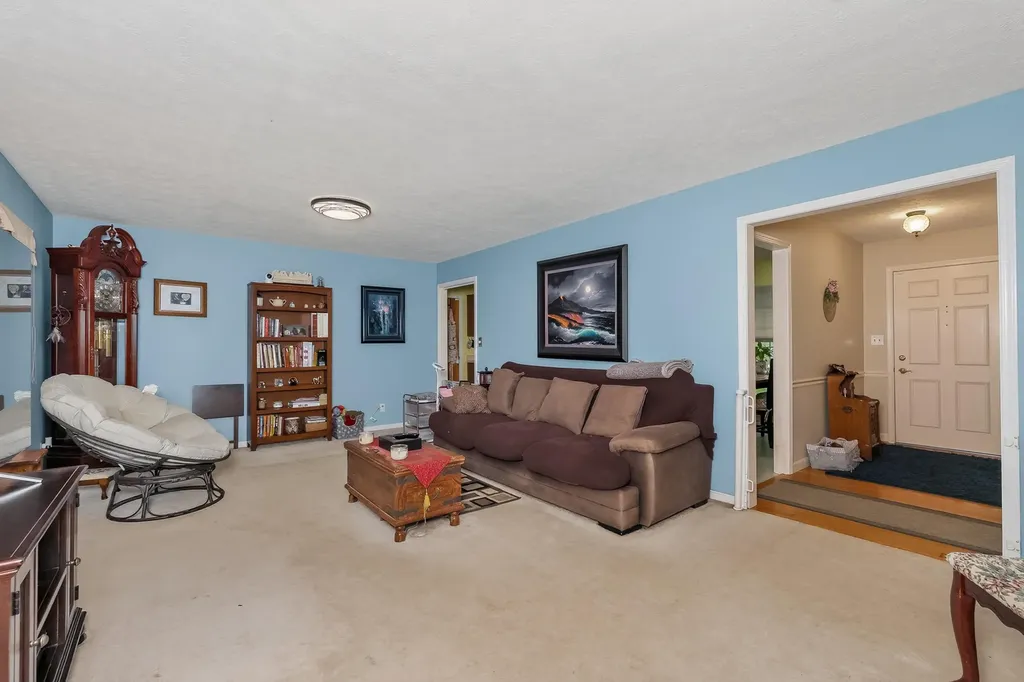 210 Ridgelea Drive Williamstown KY 41097
