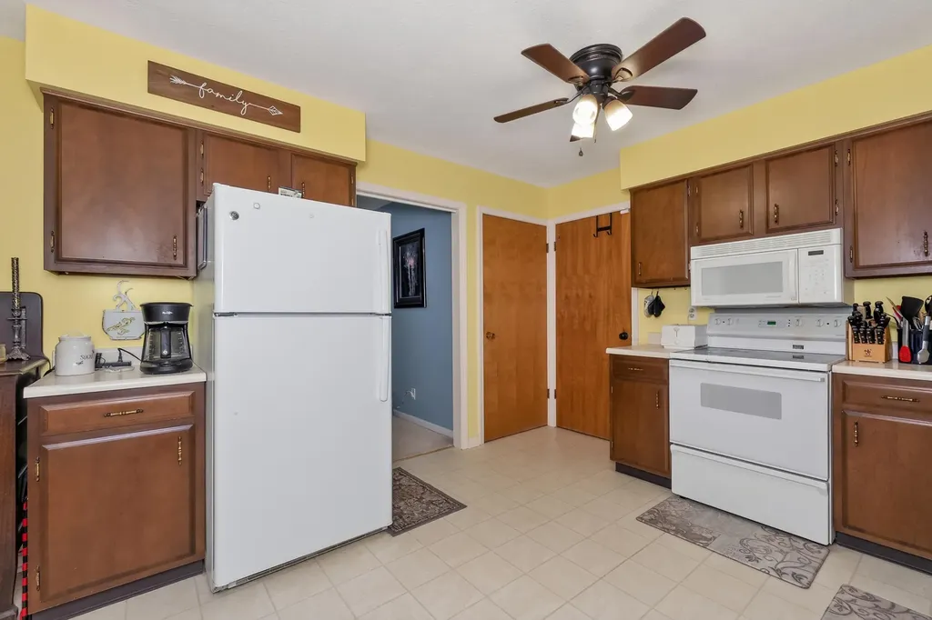 210 Ridgelea Drive Williamstown KY 41097