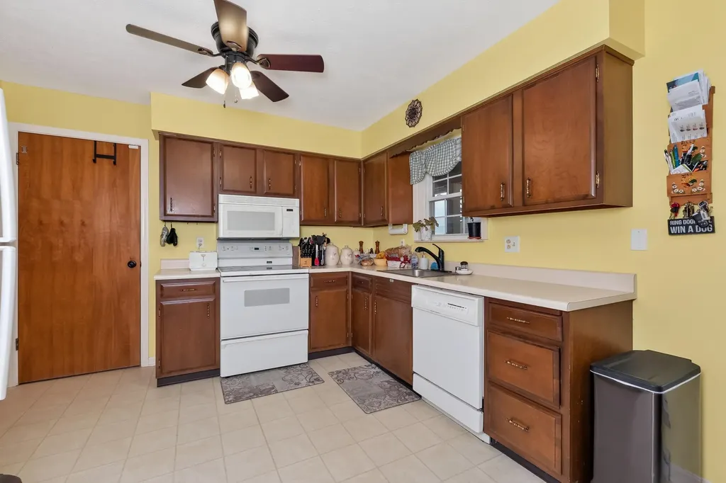 210 Ridgelea Drive Williamstown KY 41097