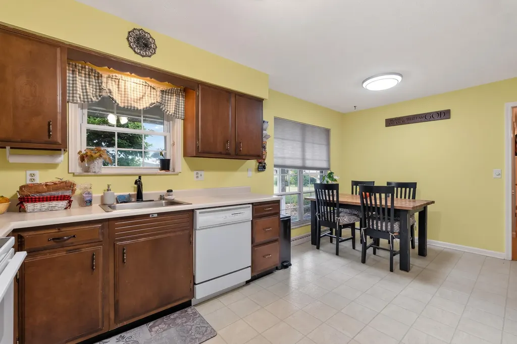 210 Ridgelea Drive Williamstown KY 41097