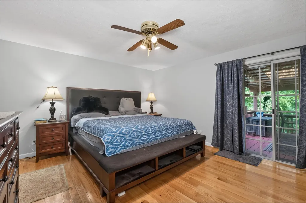 210 Ridgelea Drive Williamstown KY 41097
