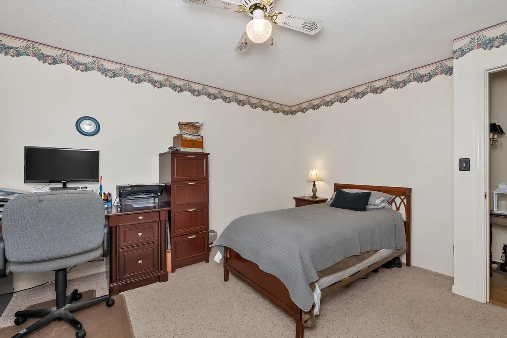 210 Ridgelea Drive Williamstown KY 41097