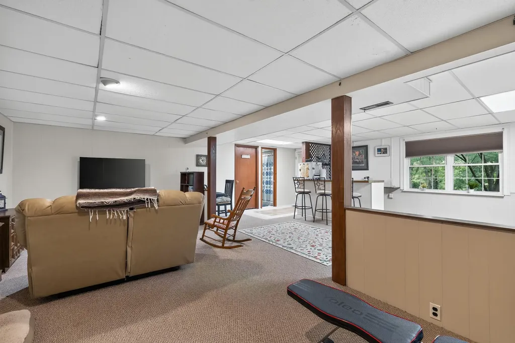 210 Ridgelea Drive Williamstown KY 41097