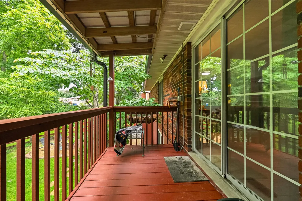 210 Ridgelea Drive Williamstown KY 41097