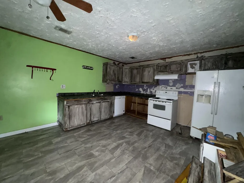 154 Gray Buck Drive Mt Vernon KY 40456