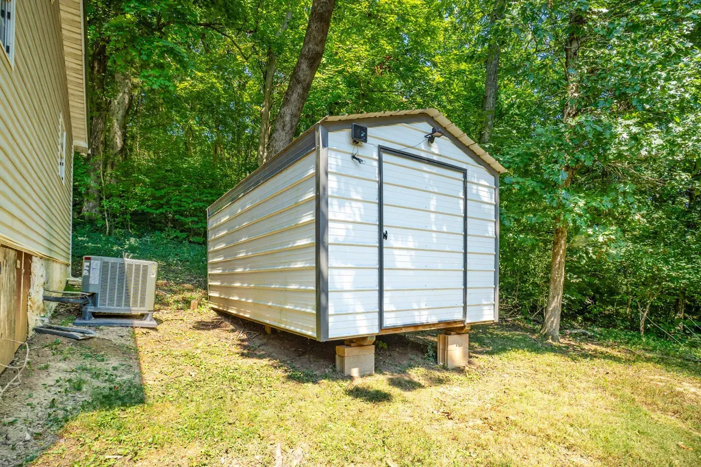 226 Melody Drive New Haven KY 40051
