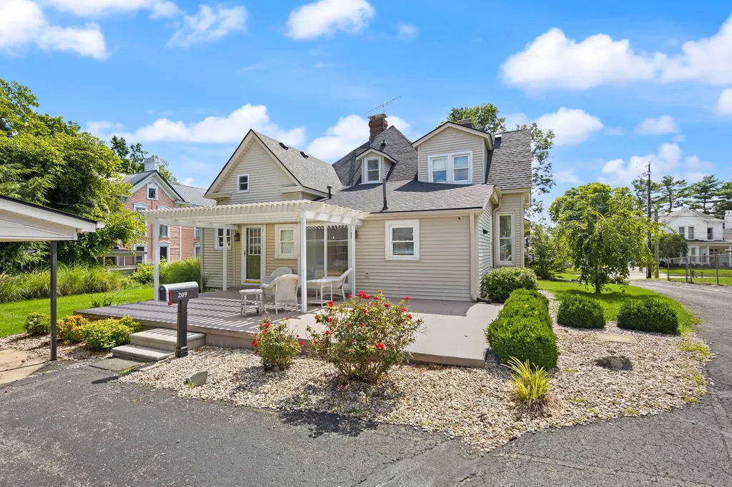 209 Lexington Road Lancaster KY 40444